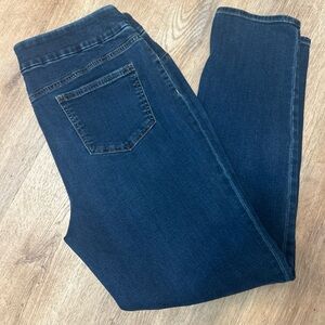 Chico's Dark Blue Pull On Stretch Jeggins